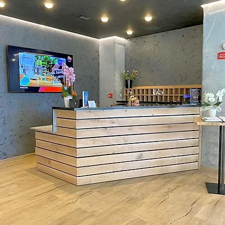 Hotel Ivana 3*